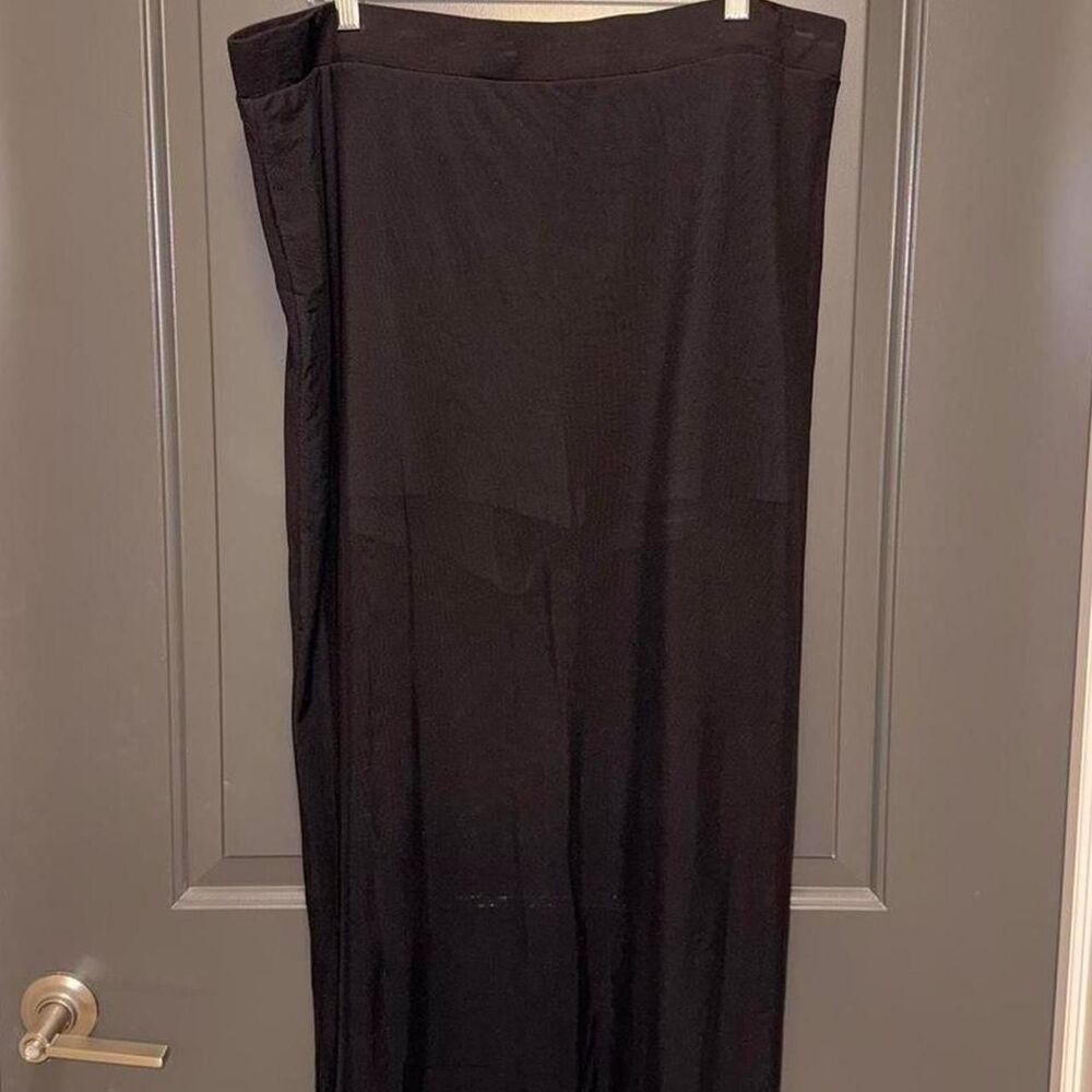 Women's Black Skirt